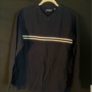 Roundtree & Yorke, long sleeve shirt size medium navy blue